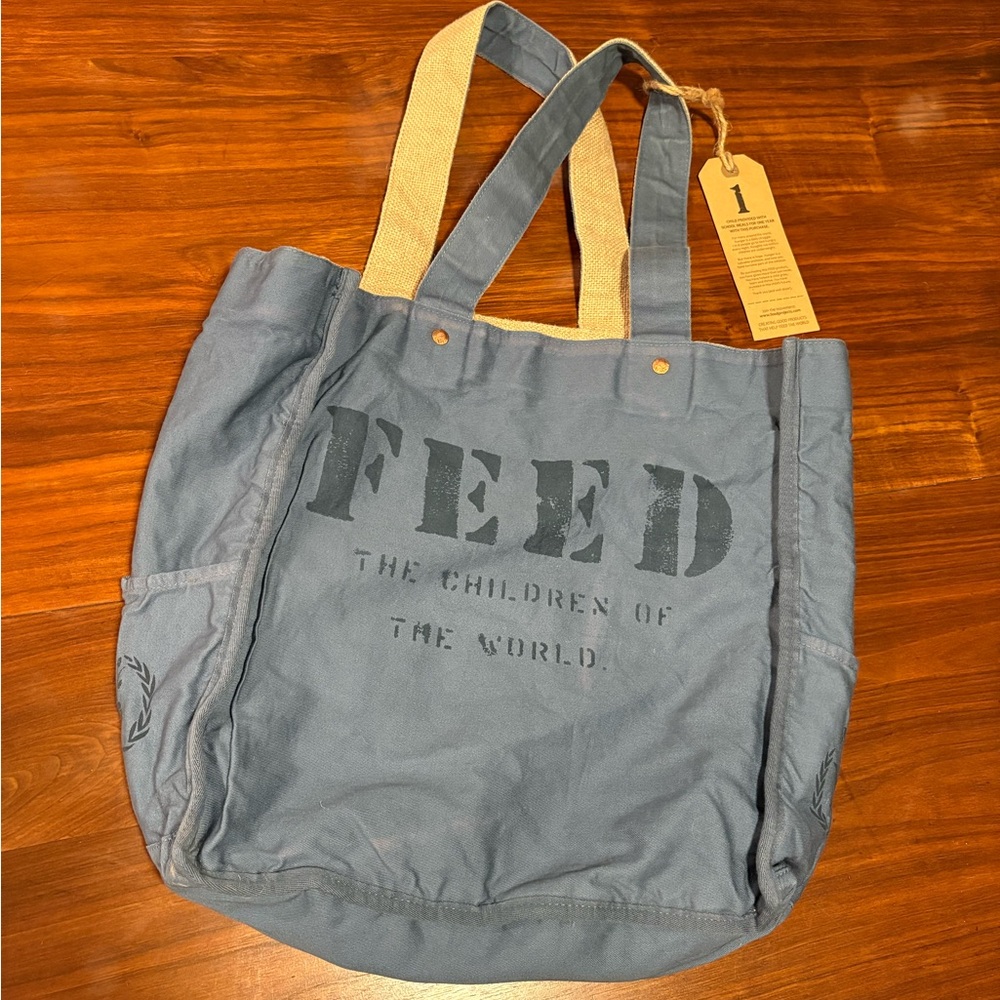 NWT FEED Burlap and Blue Reversible Bag - Picture 3 of 4